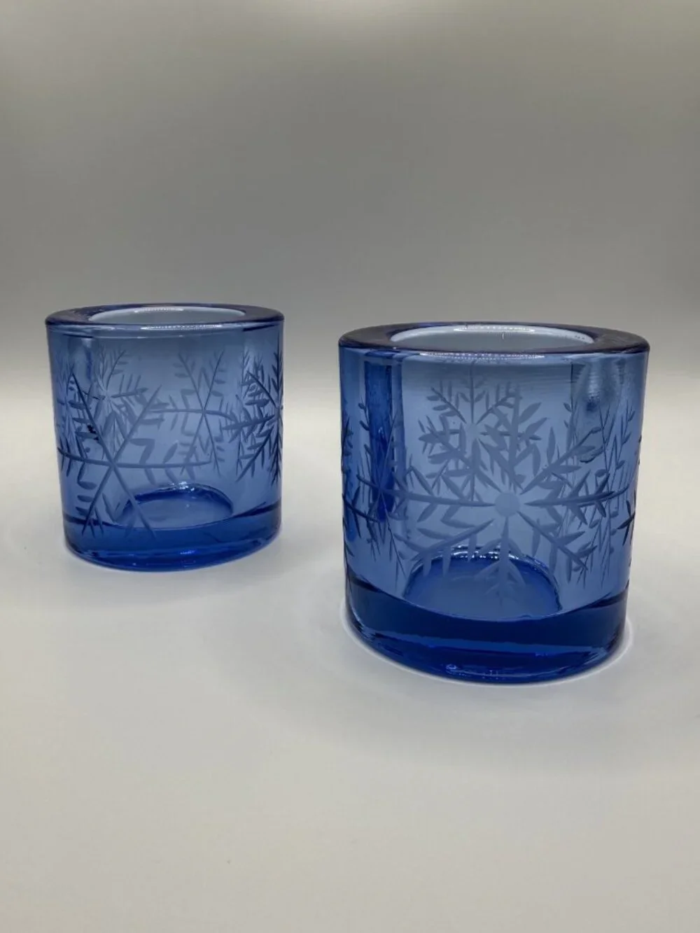 VTG Swiss Snowflake Blue Glass Votive Candle Holders